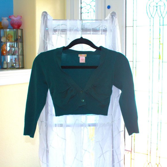 Cropped Cardigan | Peacock Green Button Down Cardigan | Body Central - Picture 4 of 4